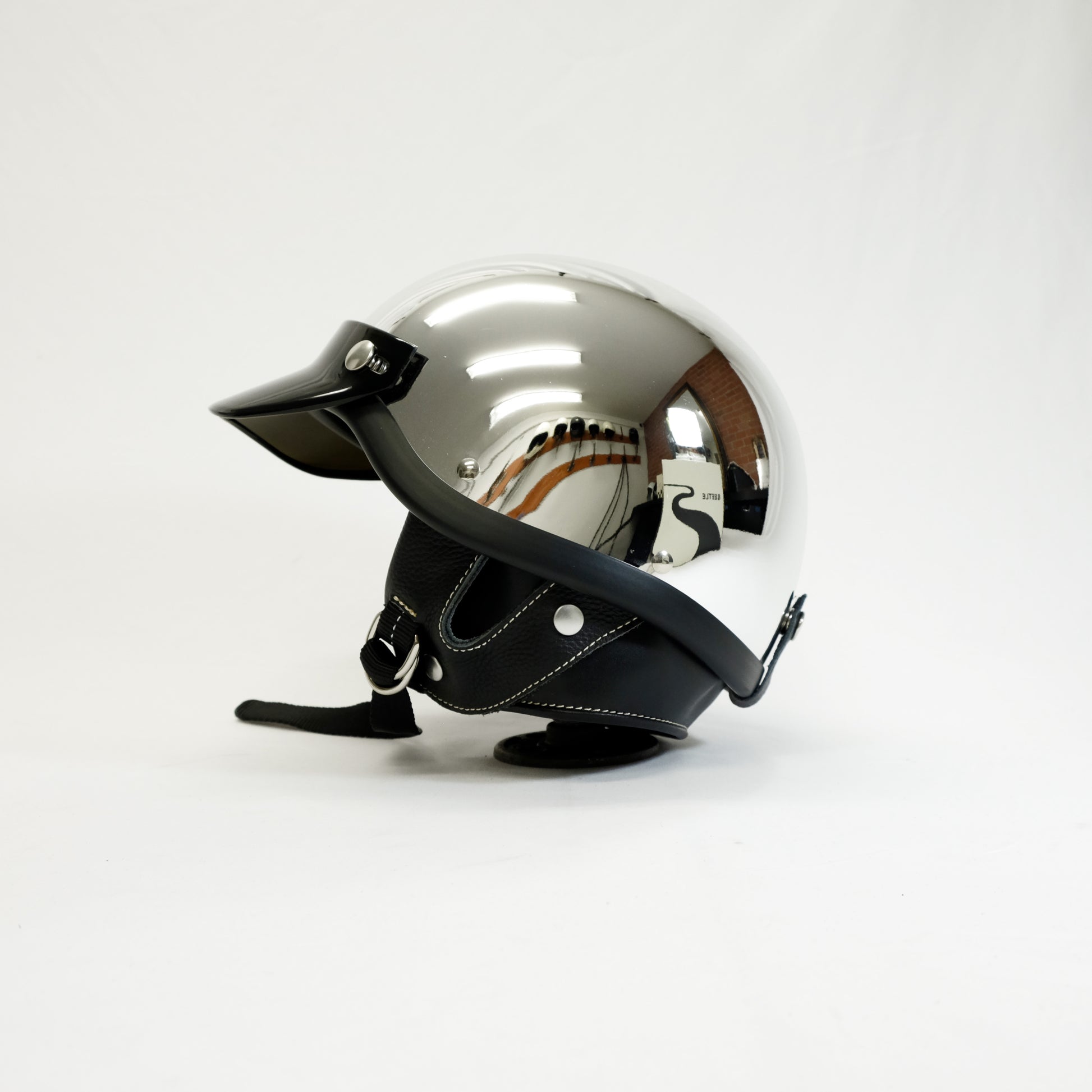 CHROME SHORTY – Beetle Helmets